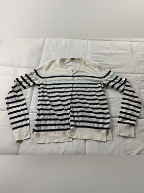 Pre loved LOFT button up thin sweater womens size M